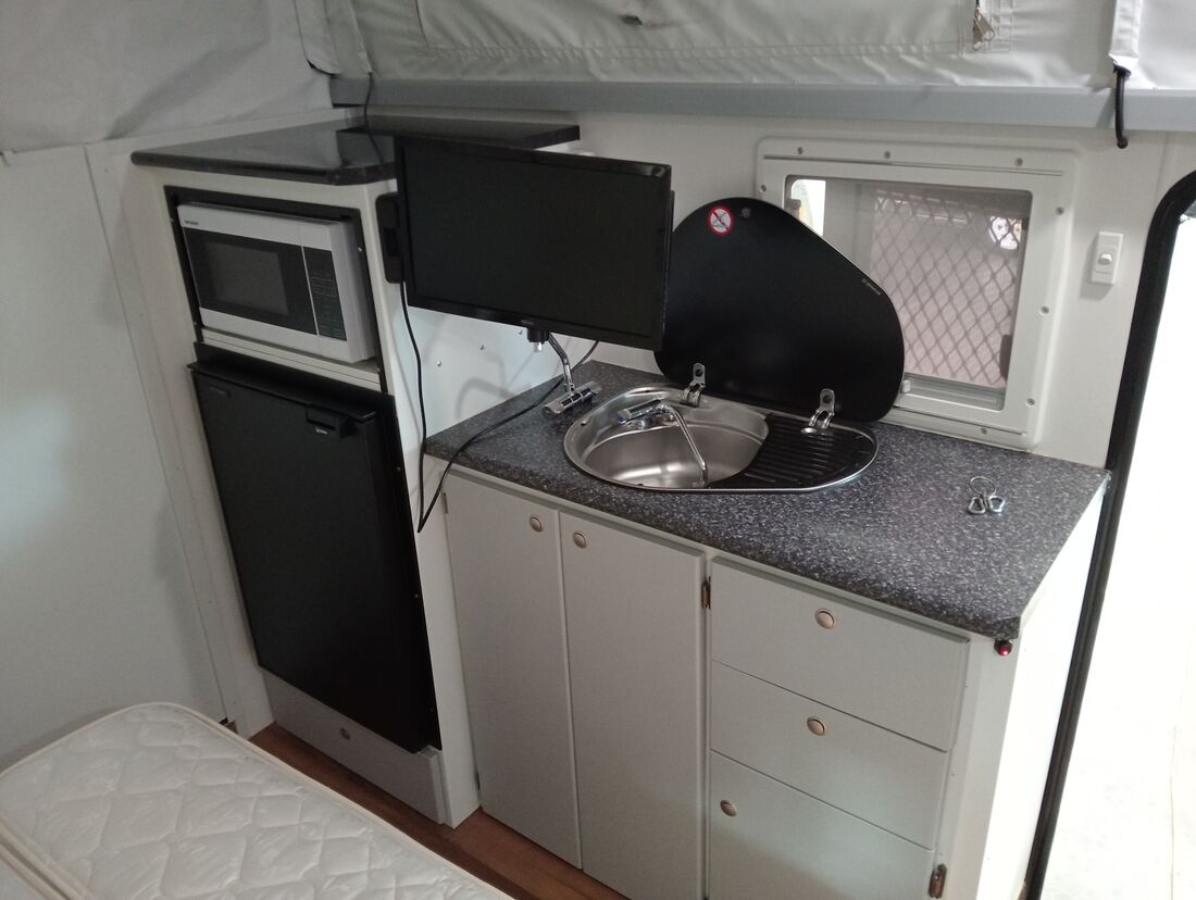 2011 Lifestyle Camper 