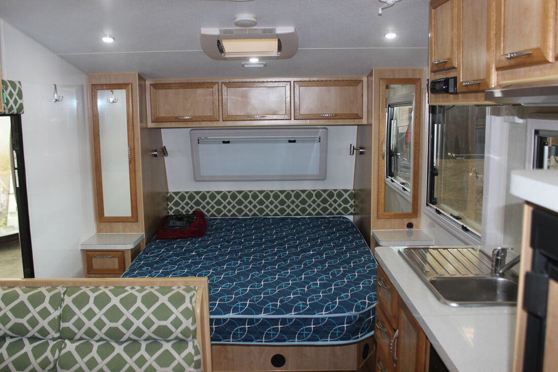 2016 Billabong Grove