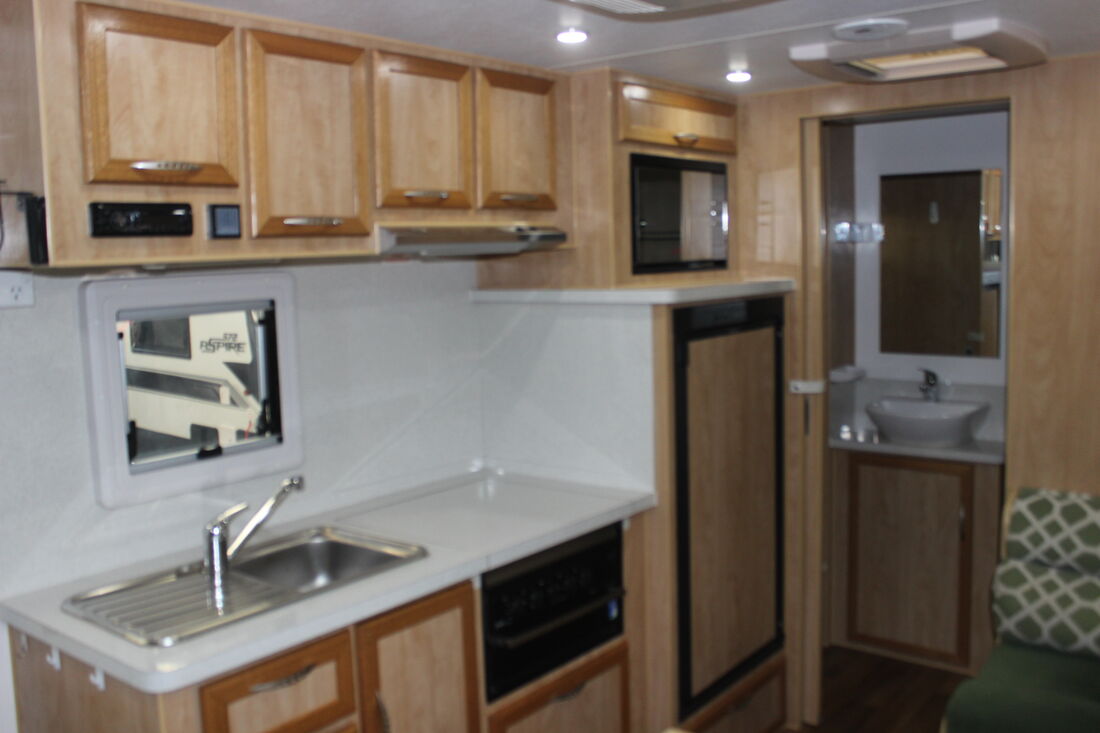 2016 Billabong Grove