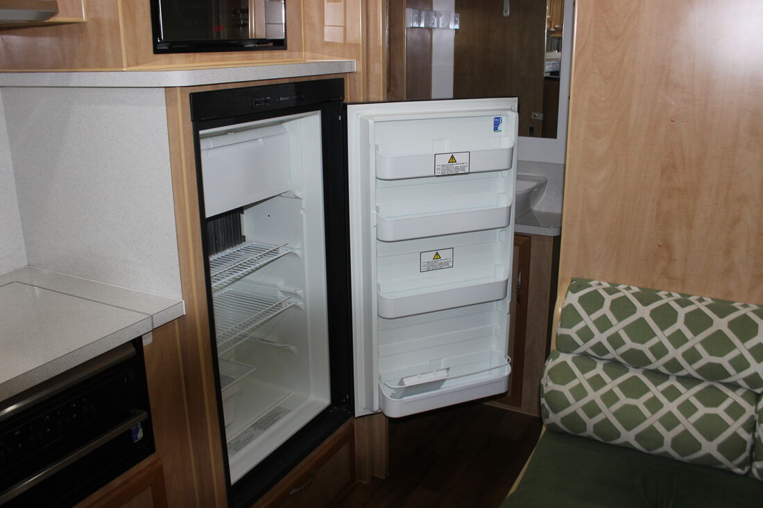 2016 Billabong Grove