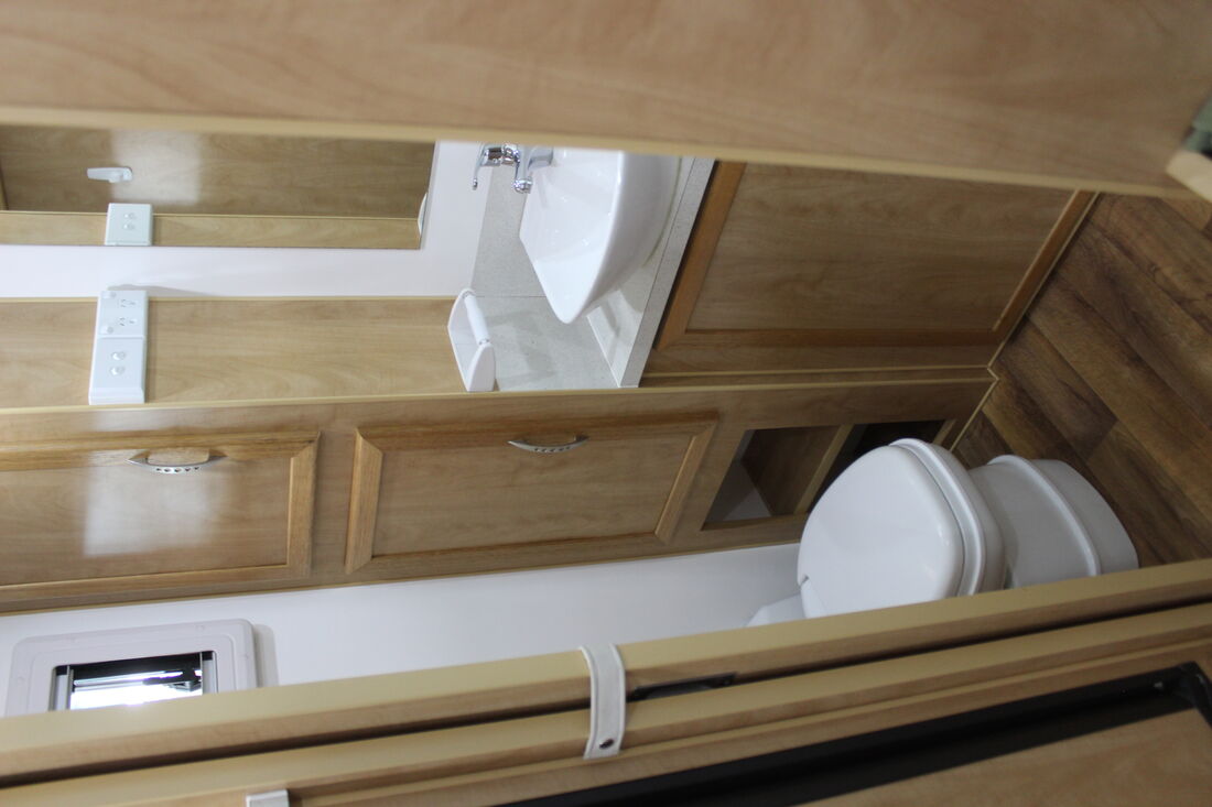 2016 Billabong Grove