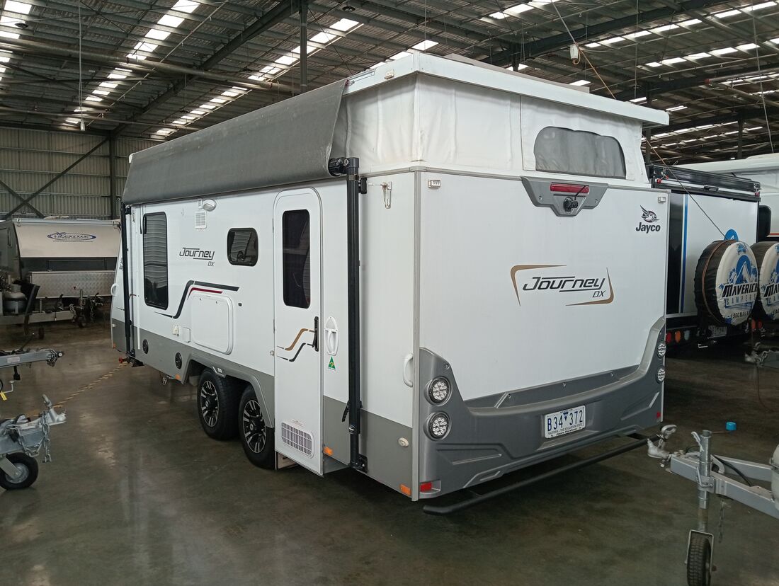 2020 Jayco Journey 1755 8 DX