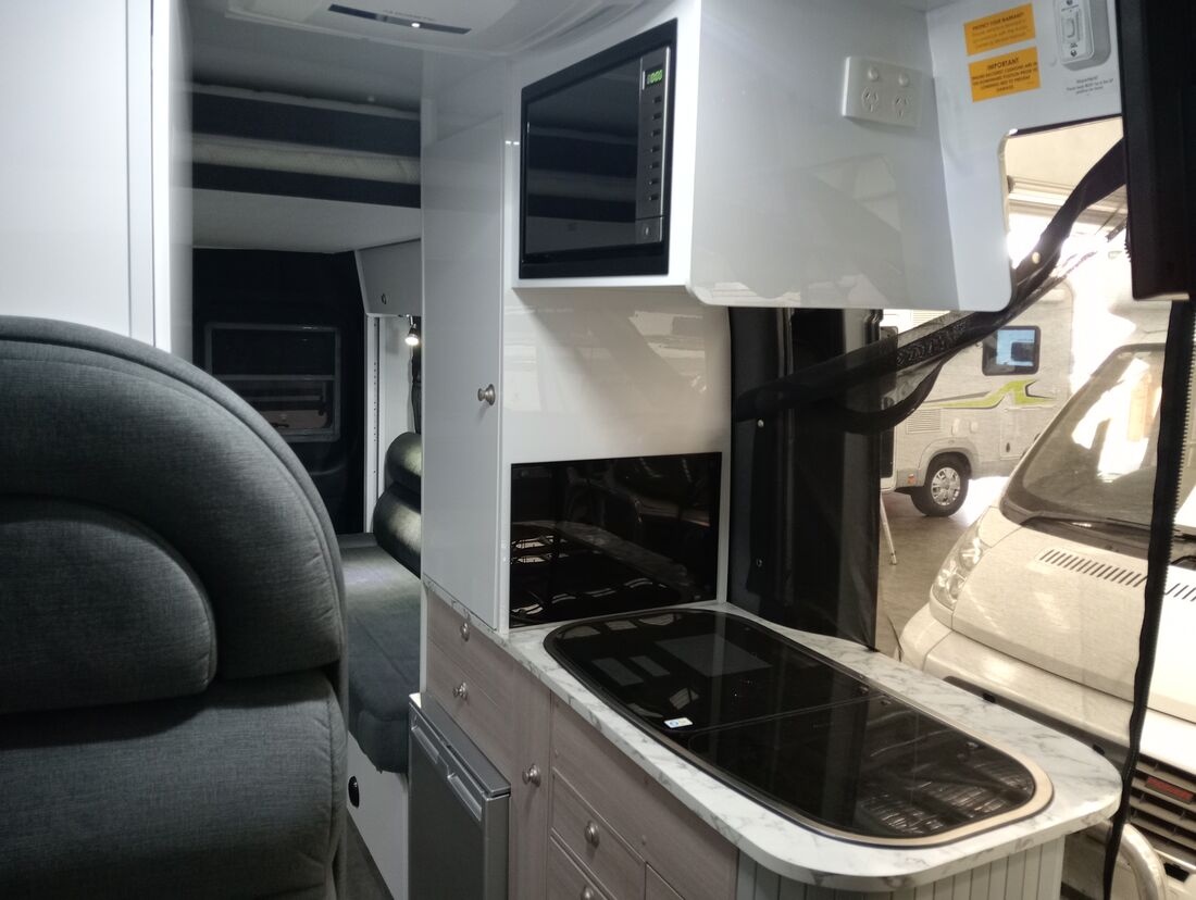 2022 AVIDA Escape