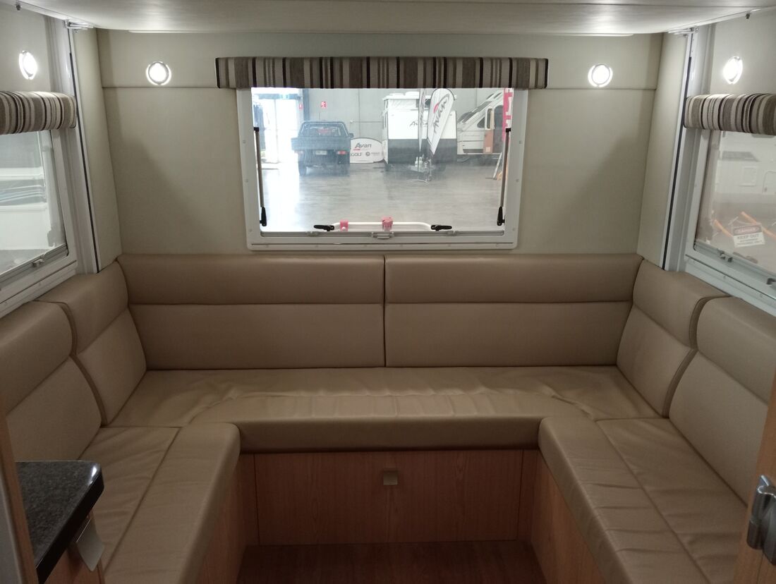 2019 Winnebago Airley