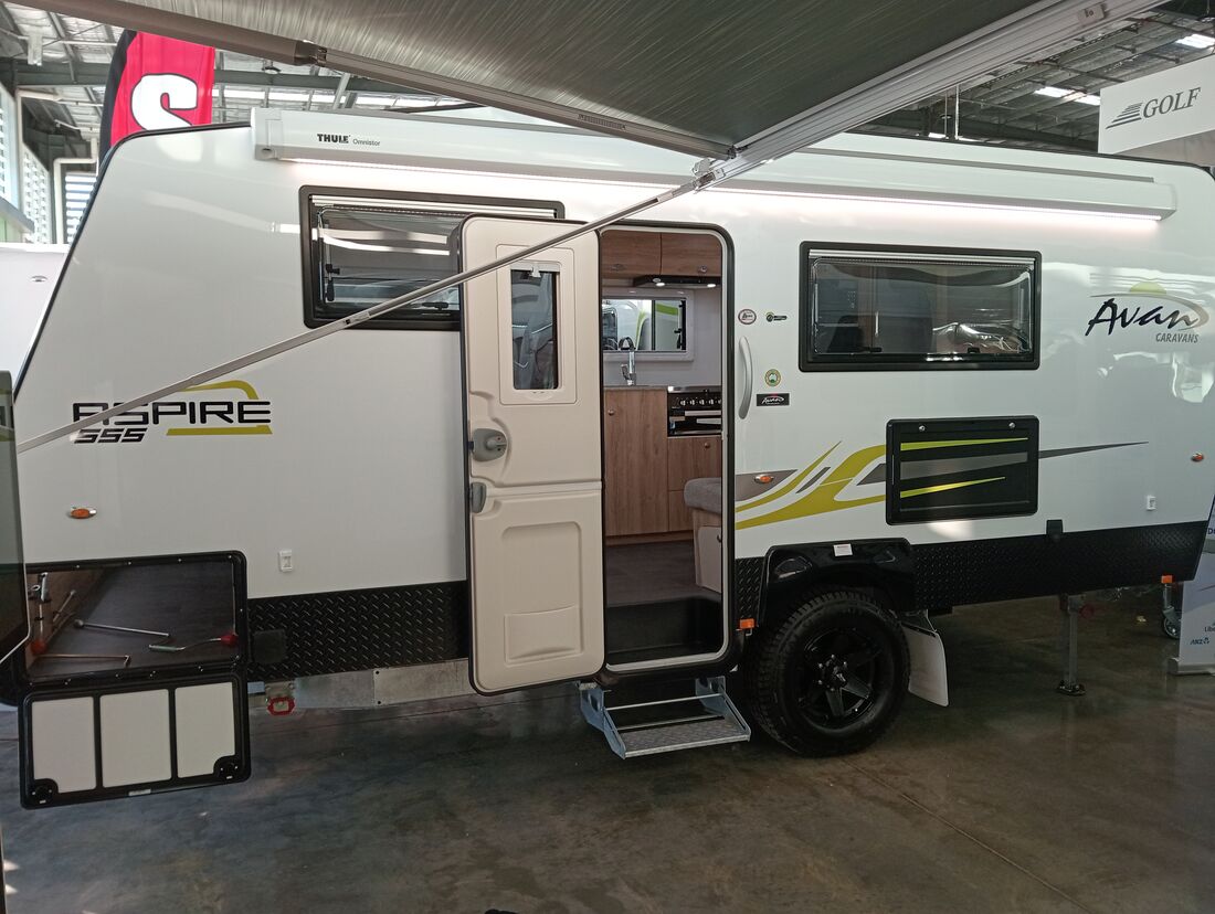 2025 AVAN Aspire 555HT Adventure Pack