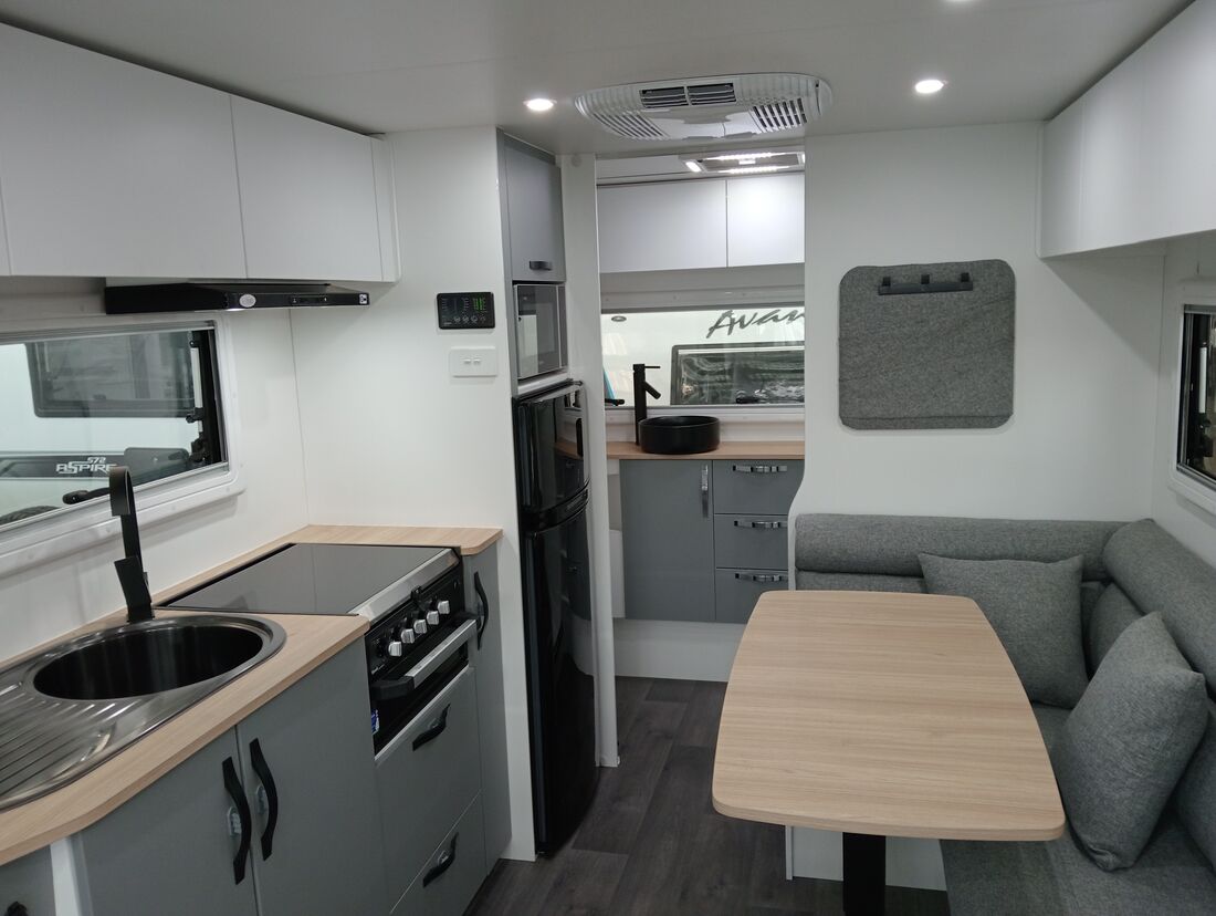 2025 AVAN Aspire 555 HT