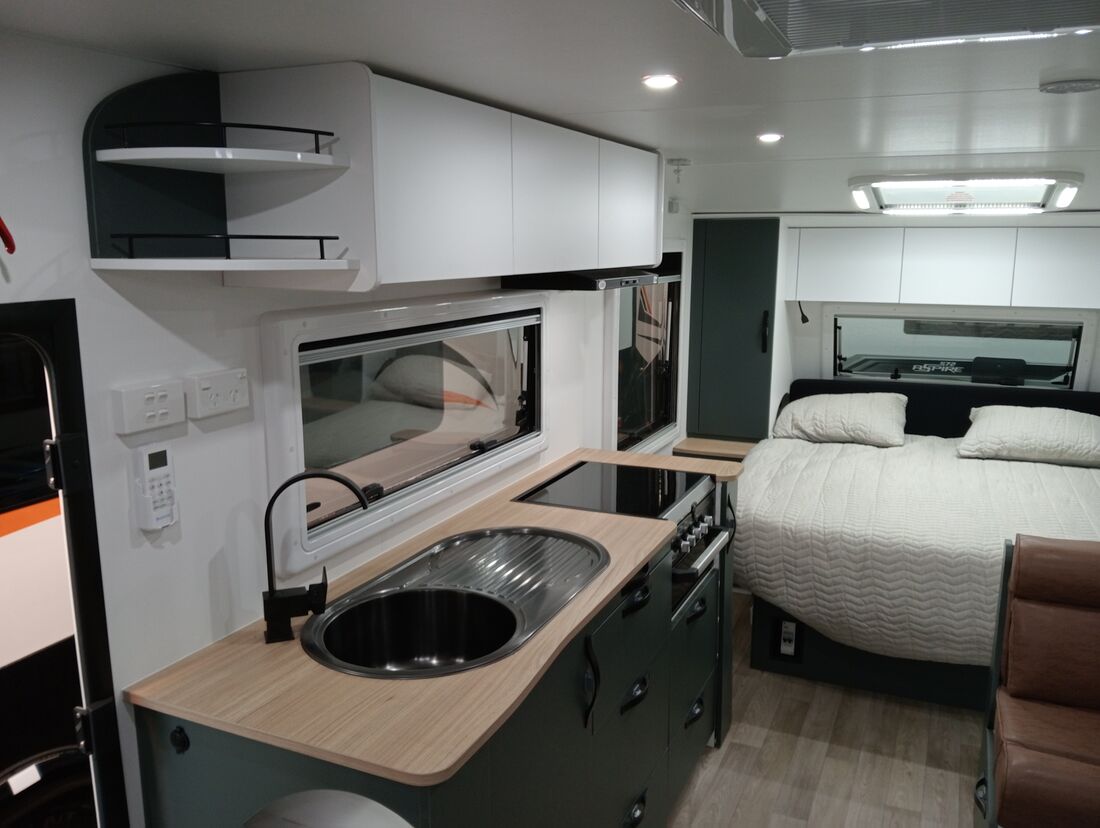 2025 AVAN Aspire 587 1