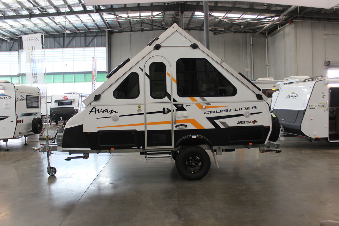 2025 AVAN Cruiseliner 5 Adventure Pack Plus