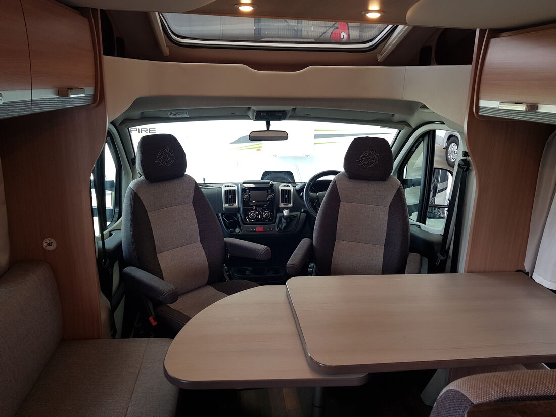 Knaus Skywave