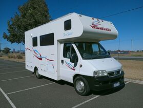 2005 Winnebago Free Spirit