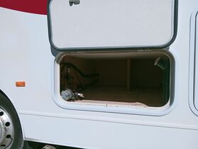 2005 Winnebago Free Spirit