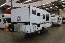 2016 Billabong Grove