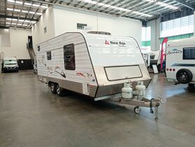 2019 Big Red Twin Single beds