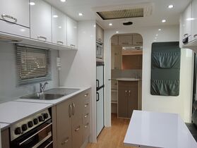 2019 Big Red Twin Single beds