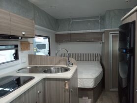 2020 ASPIRE 484 Pop Top