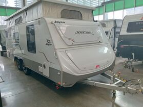 2020 Jayco Journey 1755 8 DX