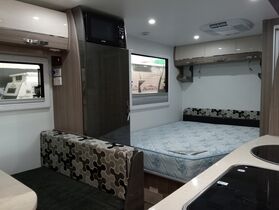 2022 AVAN Aspire 499 Bunk