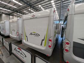2024 Avan Ovation M10