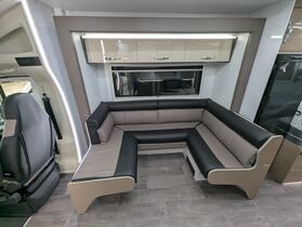 2024 Avan Ovation M10