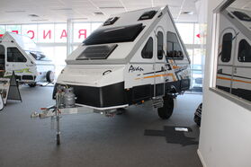2024 Cruiseliner 5 Adventure Pack Plus 