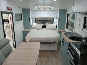 2025 AVAN Aspire 555HT