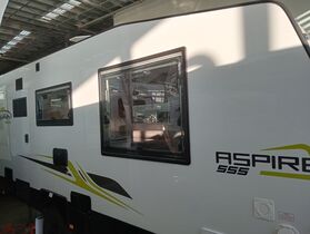 2025 AVAN Aspire 555HT Adventure Pack