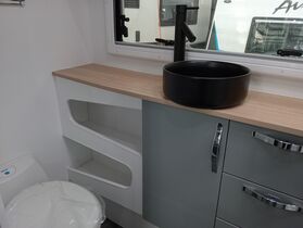 2025 AVAN Aspire 555 HT