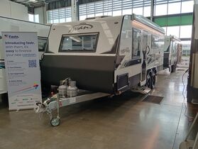 2025 Avan Aspire 572 HT Adventure Pack