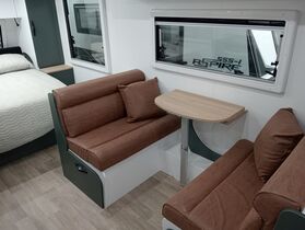 2025 AVAN Aspire 587 1