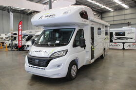 Avan Ovation M6 C Class